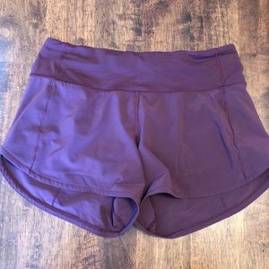 Lululemon size 6 cassis 4” speed up shorts